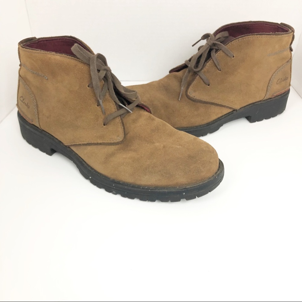 Clarks Leather Lace Up Chukka Boot